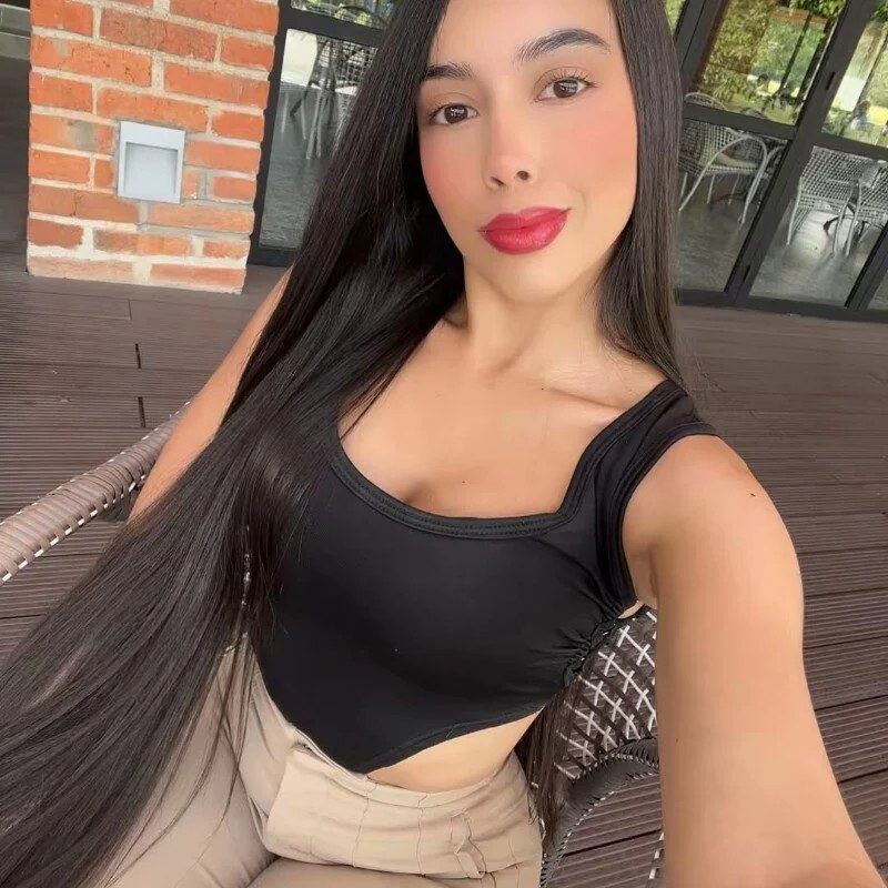 Perfil de Alessia-Rouge