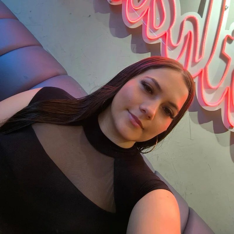 Perfil de Mia_Hillss