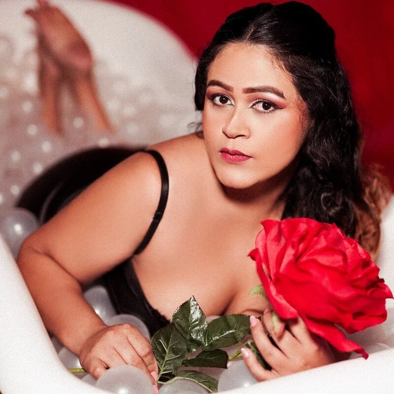 Perfil de Salome_Adams1
